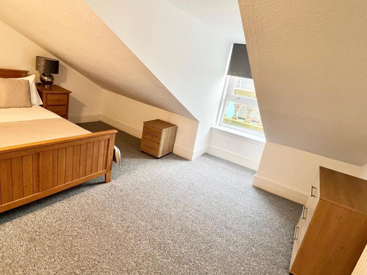 Douglas Street Apartment Неърн Екстериор снимка