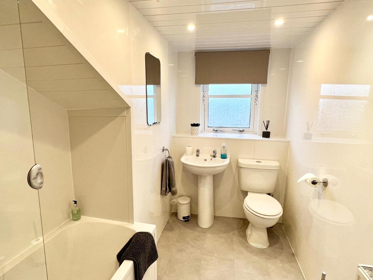 Douglas Street Apartment Неърн Екстериор снимка