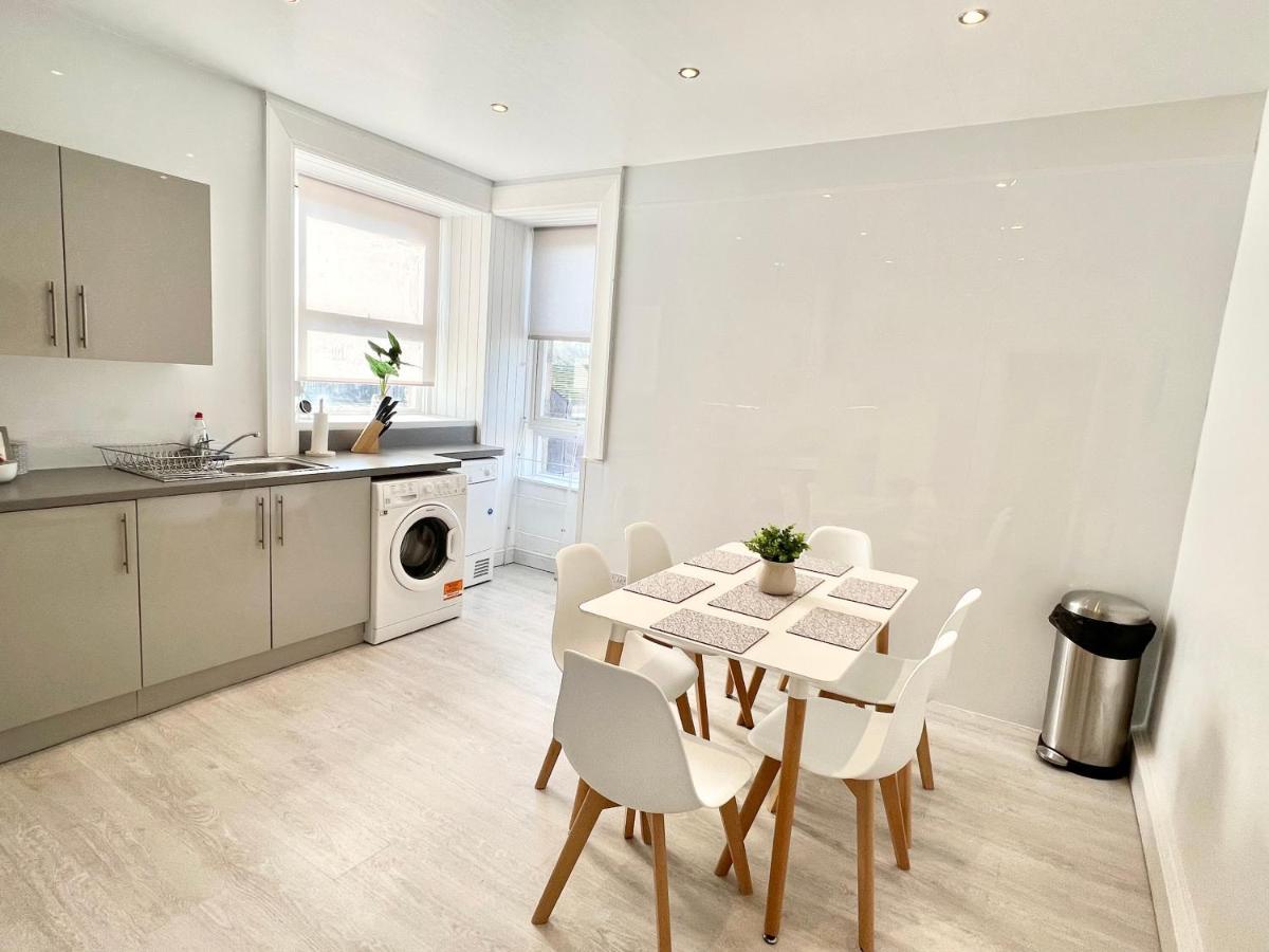 Douglas Street Apartment Неърн Екстериор снимка